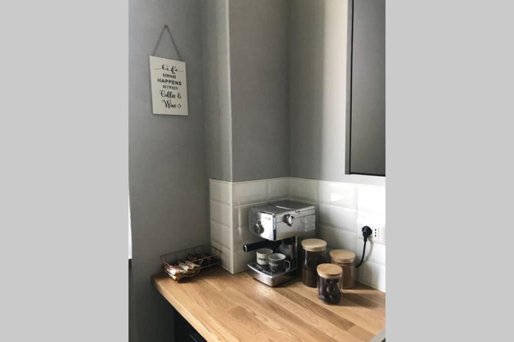 Mazzini Apartment Arona Zewnętrze zdjęcie