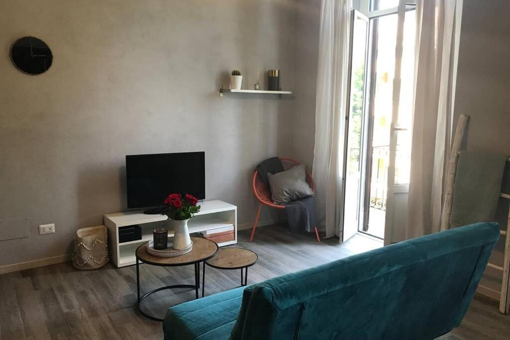 Mazzini Apartment Arona Zewnętrze zdjęcie