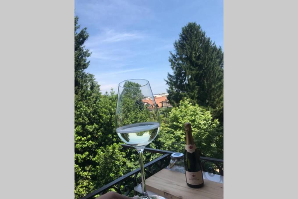 Mazzini Apartment Arona Zewnętrze zdjęcie