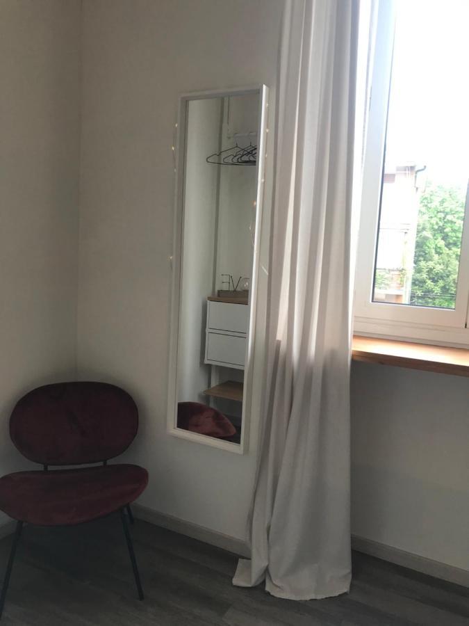 Mazzini Apartment Arona Zewnętrze zdjęcie